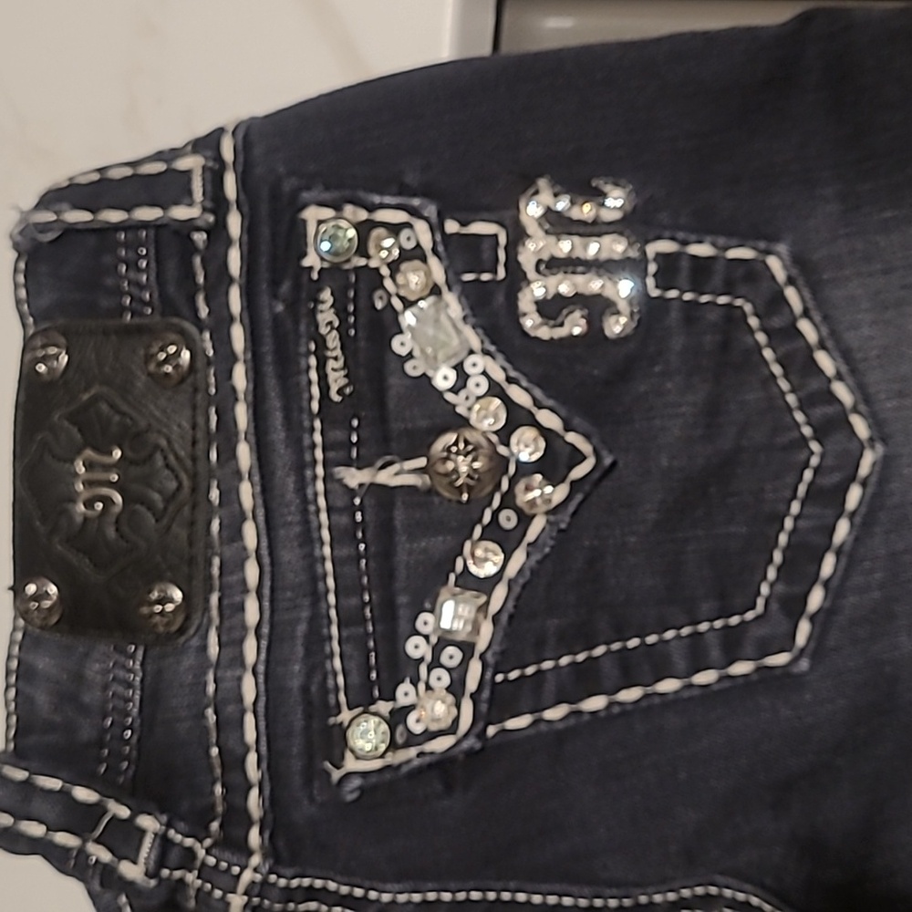 Miss Me  Jeans with White Stitching and Rhinestones Dark Blue Or Black Sz 24 - Picture 2 of 12